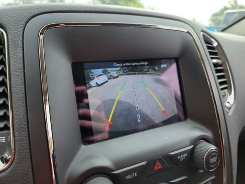 Used 2018 Dodge Durango GT AWD/4WD image 23