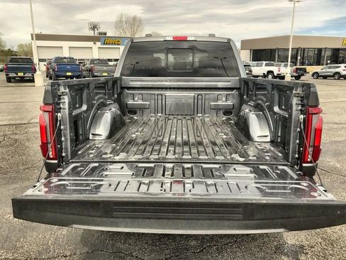 Used 2025 Ford F150 Lariat AWD/4WD image 24