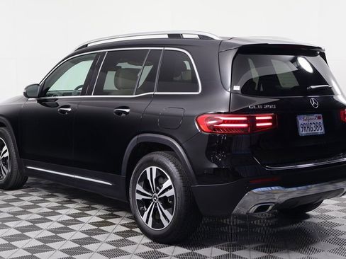 Certified 2025 Mercedes-Benz GLB 250 image 6