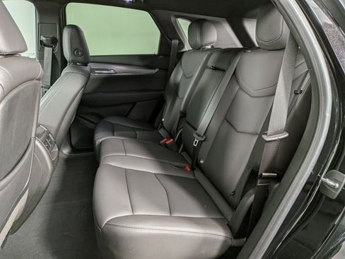 Certified 2023 Cadillac XT5 Luxury w/ LPO, Floor Liner Package image 24