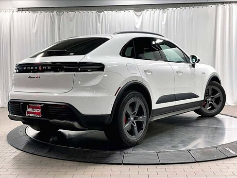 Used 2025 Porsche Macan 4S Electric image 10