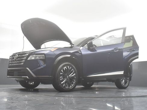 New 2026 Nissan Rogue Platinum w/ Platinum Premium Package image 37