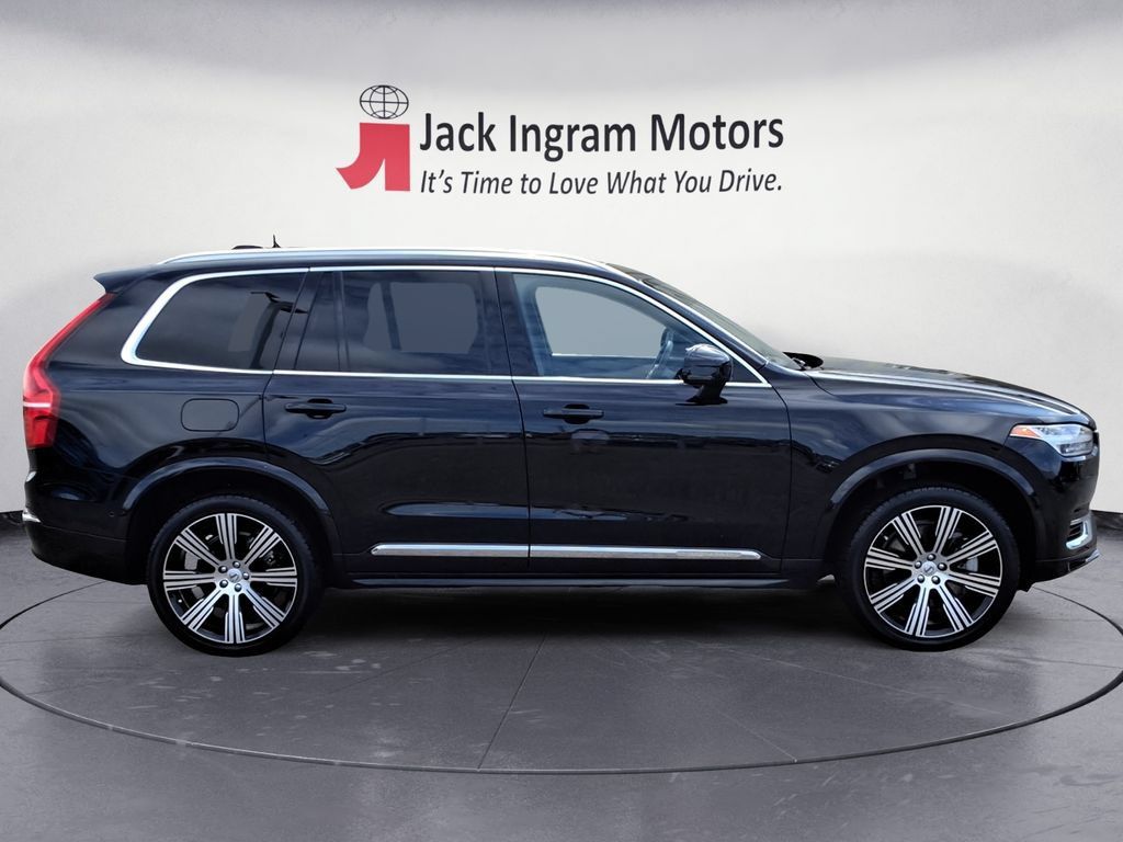 Used 2023 Volvo XC90 T8 Plus AWD/4WD image 6