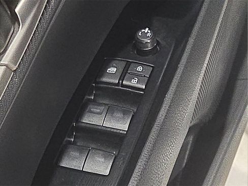 Certified 2025 Toyota Camry SE image 16