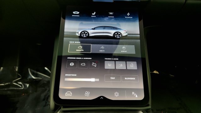 Used 2024 Lucid Air Pure RWD image 60