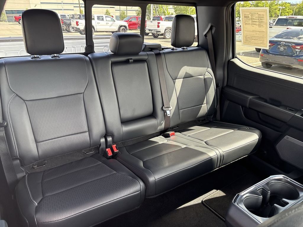 Used 2026 Ford F150 Lariat AWD/4WD image 32