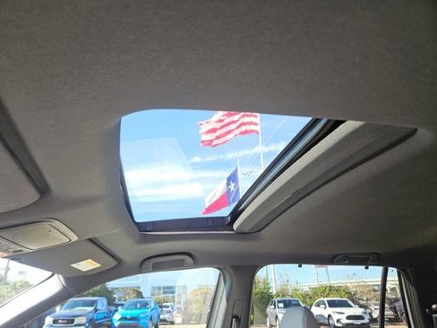 Used 2023 Honda Passport Elite image 17