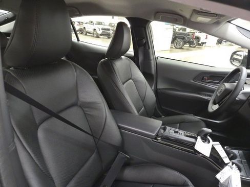 New 2026 Toyota Prius LE image 13