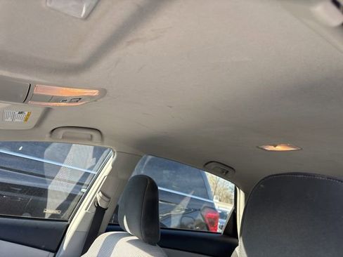 Used 2016 Toyota Prius V Three image 21