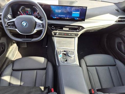 Used 2025 BMW i4 eDrive40 w/ Premium Package RWD image 17
