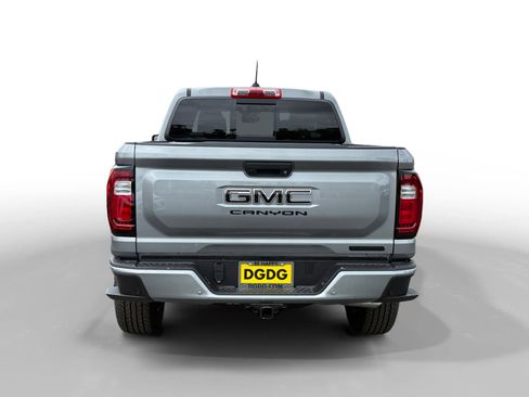 New 2026 GMC Canyon Elevation w/ Convenience Package AWD/4WD image 4