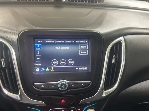 Used 2019 Chevrolet Equinox LT AWD/4WD image 12
