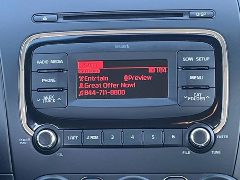 Used 2018 Kia Forte LX image 11