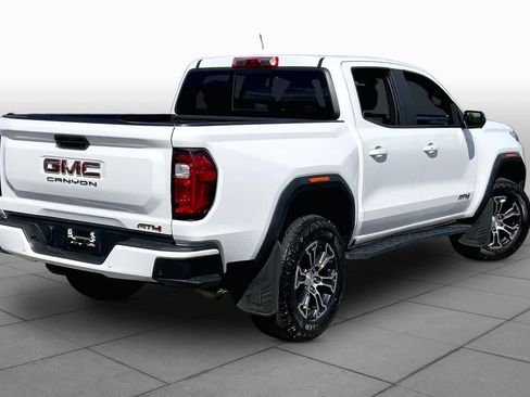 Used 2023 GMC Canyon AT4 w/ AT4 Premium Package AWD/4WD image 13