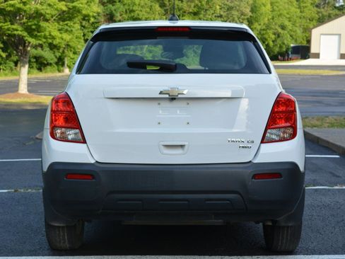 Used 2016 Chevrolet Trax LS w/ LPO, Protection Package AWD/4WD image 6