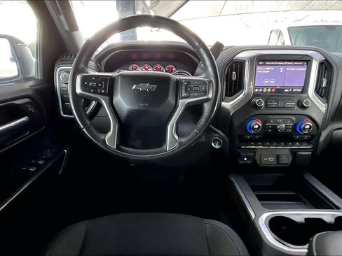 Used 2019 Chevrolet Silverado 1500 LT Trail Boss image 6