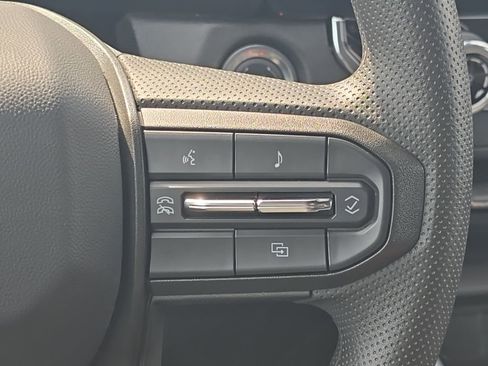 Used 2024 Chevrolet Colorado Trail Boss image 26