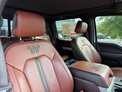 Used 2019 Ford F150 King Ranch w/ Equipment Group 601A Luxury AWD/4WD image 23