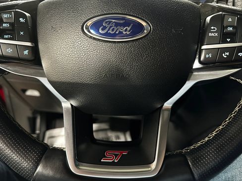 Used 2021 Ford Explorer ST w/ Equipment Group 401A AWD/4WD image 32