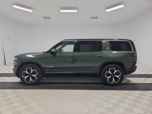 Used 2023 Rivian R1S Adventure AWD/4WD image 2