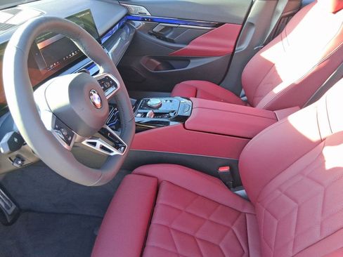 New 2026 BMW 540i xDrive w/ M Sport Package image 5