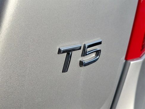 Used 2014 Volvo S60 T5 image 8