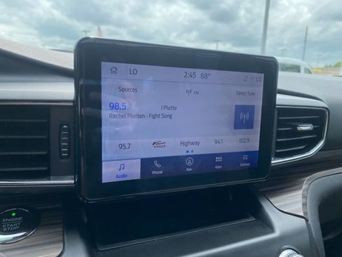 Used 2020 Ford Explorer Limited w/ Class III Trailer Tow Package image 20