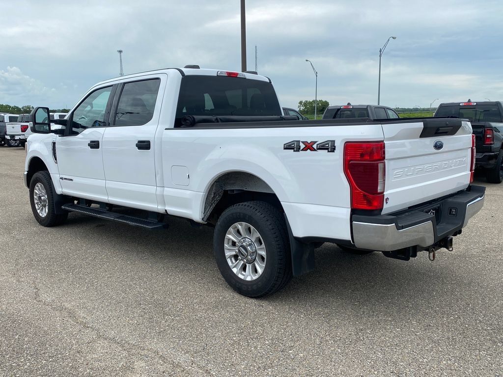 Used 2022 Ford F250 XLT AWD/4WD image 4