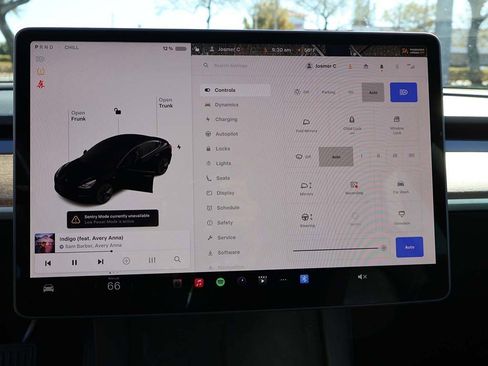 Used 2021 Tesla Model 3 Long Range image 52