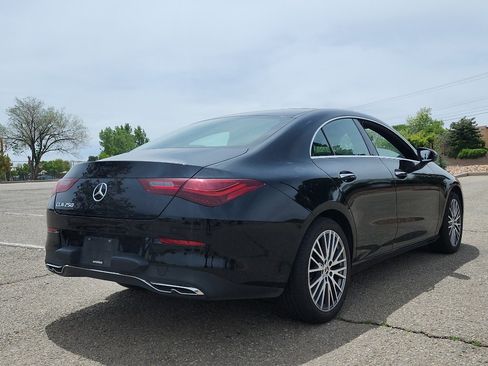Used 2025 Mercedes-Benz CLA 250 image 6