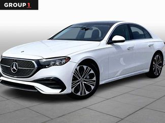 Used 2025 Mercedes-Benz E 350 4MATIC Sedan video 1