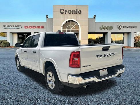 Used 2025 RAM 1500 Big Horn AWD/4WD image 5