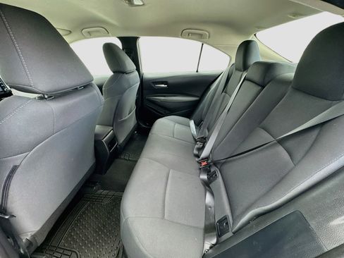 Used 2021 Toyota Corolla LE w/ Carpet Mat Package (TMS) FWD image 15