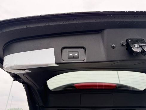 New 2026 Nissan Rogue SV w/ Cold Weather Package FWD image 33