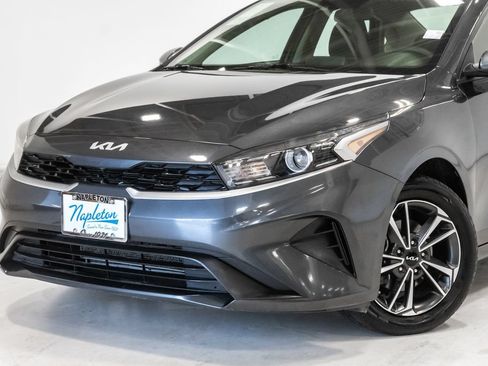 Used 2024 Kia Forte LXS FWD image 2