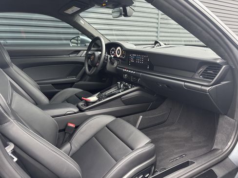 Certified 2026 Porsche 911 Carrera GTS image 22