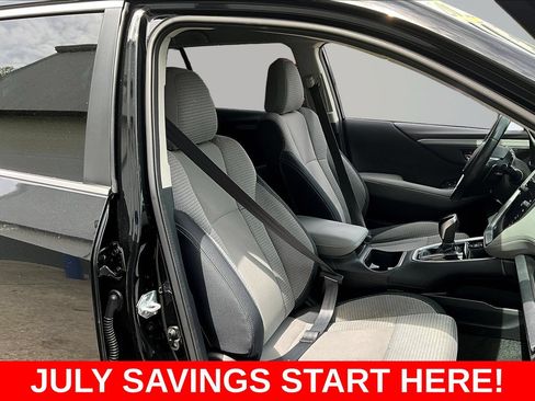 Used 2023 Subaru Outback Premium AWD/4WD image 37