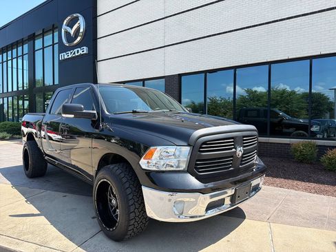 Used 2019 RAM 1500 Big Horn AWD/4WD image 1