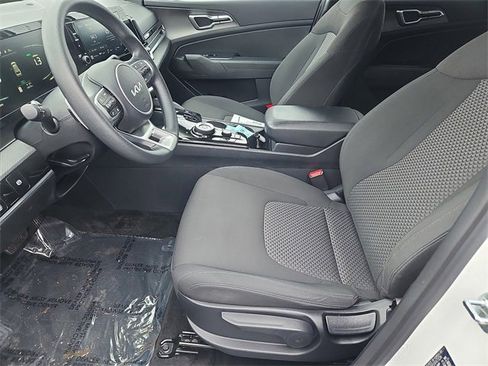 Certified 2023 Kia Sportage LX image 25