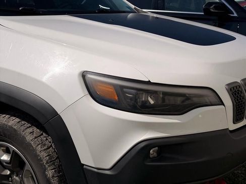 Used 2019 Jeep Cherokee Trailhawk image 21