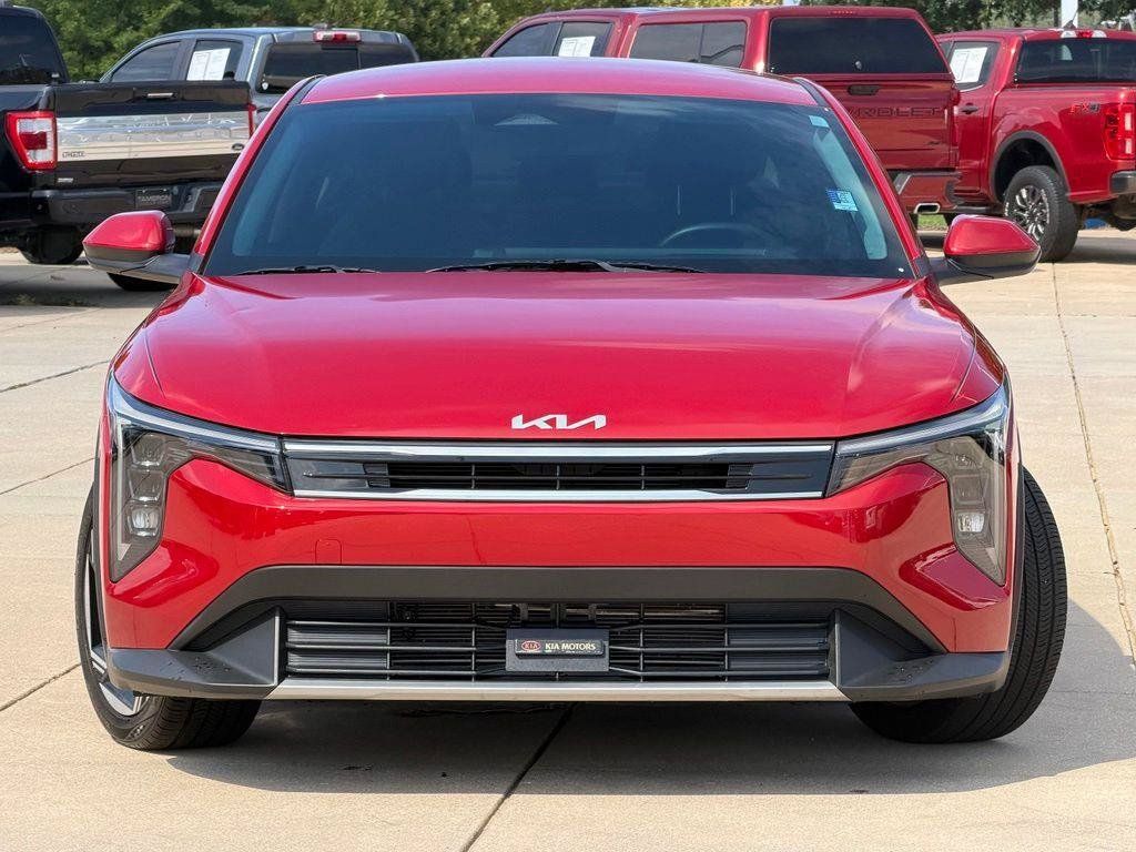 Used 2025 Kia K4 EX FWD image 2