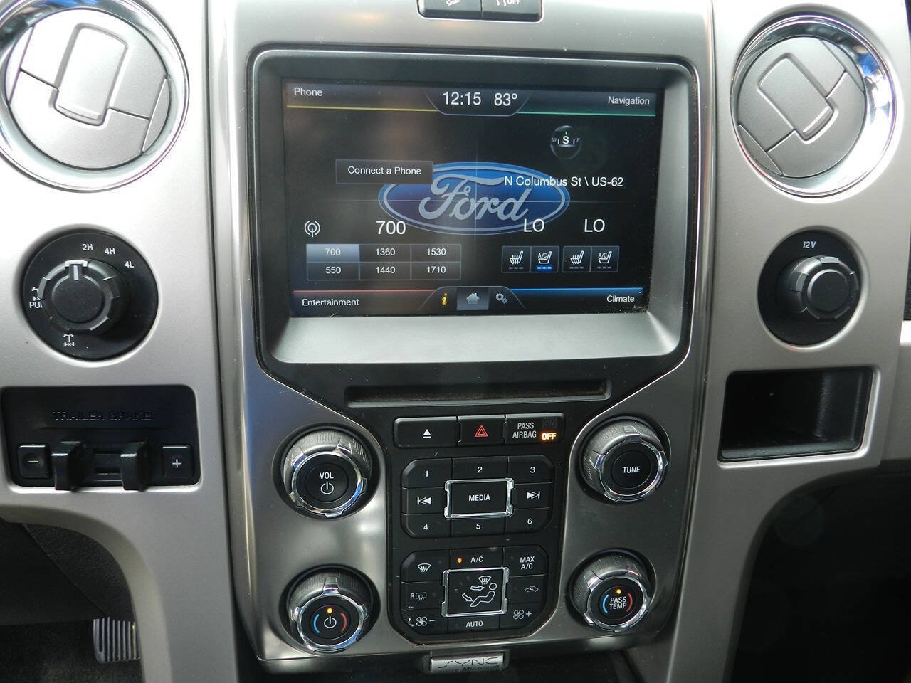 Used 2014 Ford F150 FX4 w/ Equipment Group 402A Luxury AWD/4WD image 16
