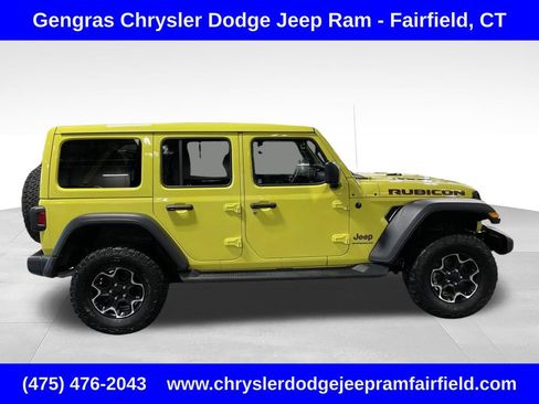 Used 2023 Jeep Wrangler Unlimited Rubicon w/ Cold Weather Group AWD/4WD image 5