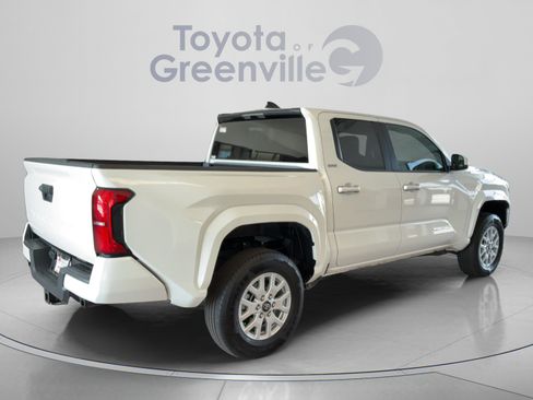 Certified 2025 Toyota Tacoma SR5 RWD image 5