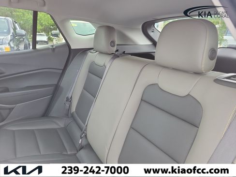 Used 2024 Chevrolet Trax ACTIV w/ Driver Confidence Package FWD image 9