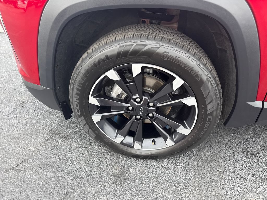 Used 2025 Chevrolet Equinox RS w/ Safety and Technology Package AWD/4WD image 31