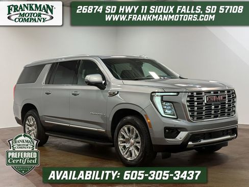 Used 2025 GMC Yukon XL Denali AWD/4WD image 1