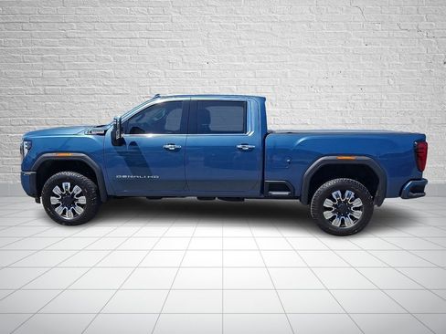 Used 2024 GMC Sierra 2500 Denali w/ Denali Reserve Package AWD/4WD image 7