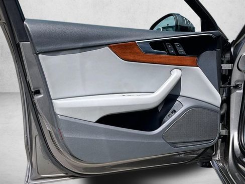 Used 2020 Audi A4 2.0T Premium w/ Convenience Package image 18