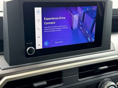 Used 2024 Toyota Tacoma SR5 AWD/4WD image 23